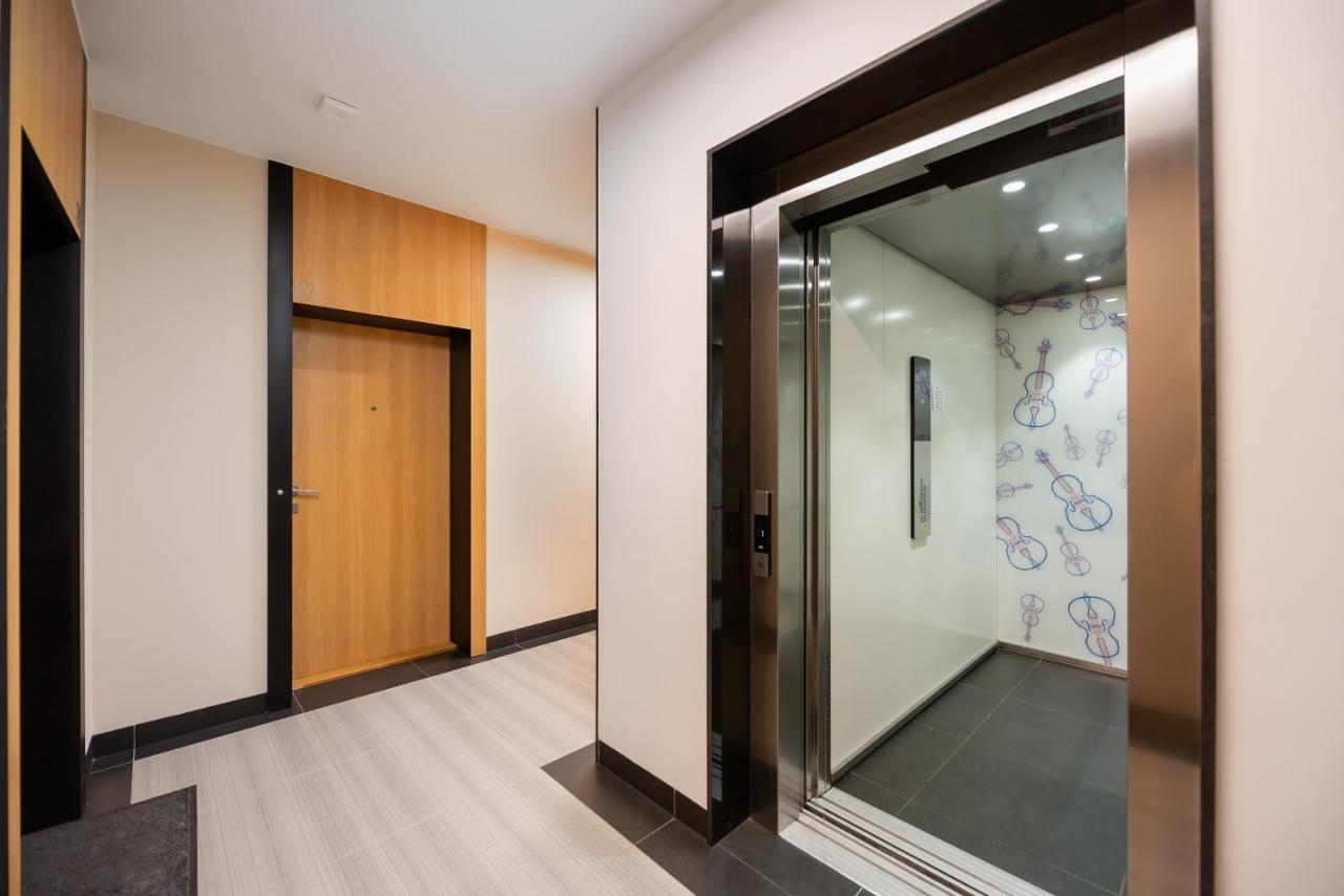 Zoliborz Obsidian Apartment 华沙 外观 照片